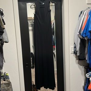Sexy long black dress slit up side sleeveless ob
